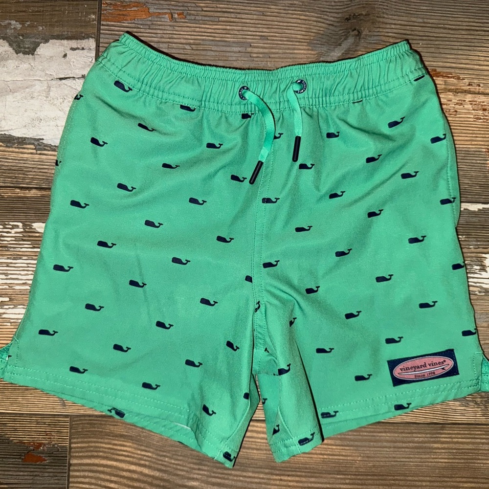 Vineyard Vines Mint Swim Shorts with Blue Whales. Size 7.